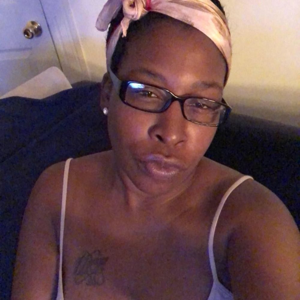 Meet your Posher, Latanya